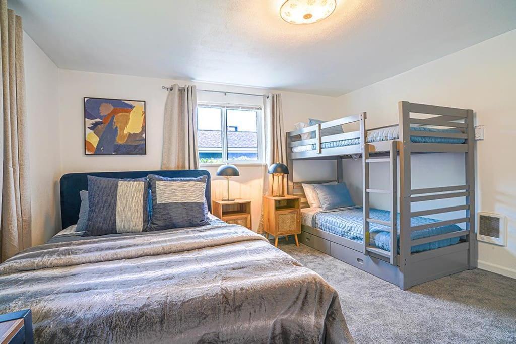 Hoodsport Waterfront Retreat, Relaxation, Fun In Hood Canal מראה חיצוני תמונה